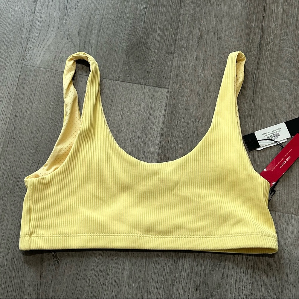 NWT carbon38 ribbed butter yellow‎ sports bra women’s size large